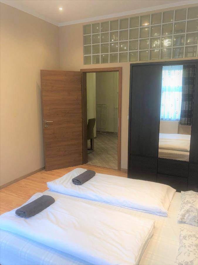 Corvin Square Apartment Budapest Bagian luar foto